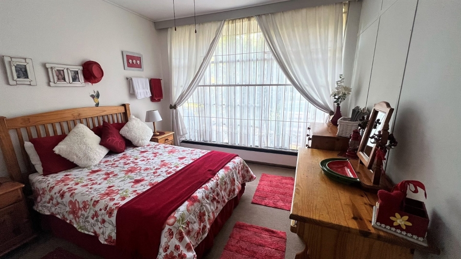 11 Bedroom Property for Sale in Universitas Free State